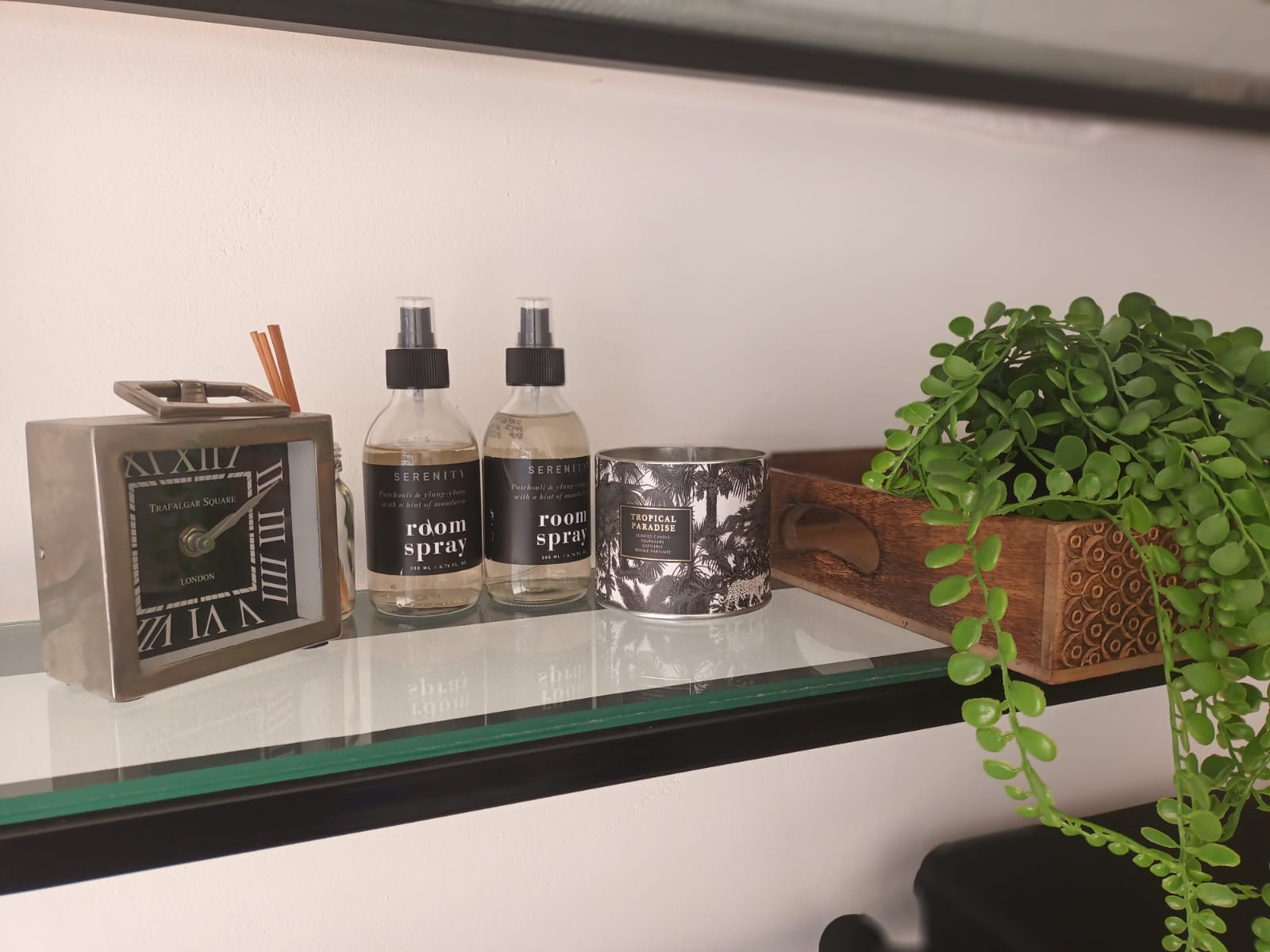 Thoughtful details and greenery in the studio